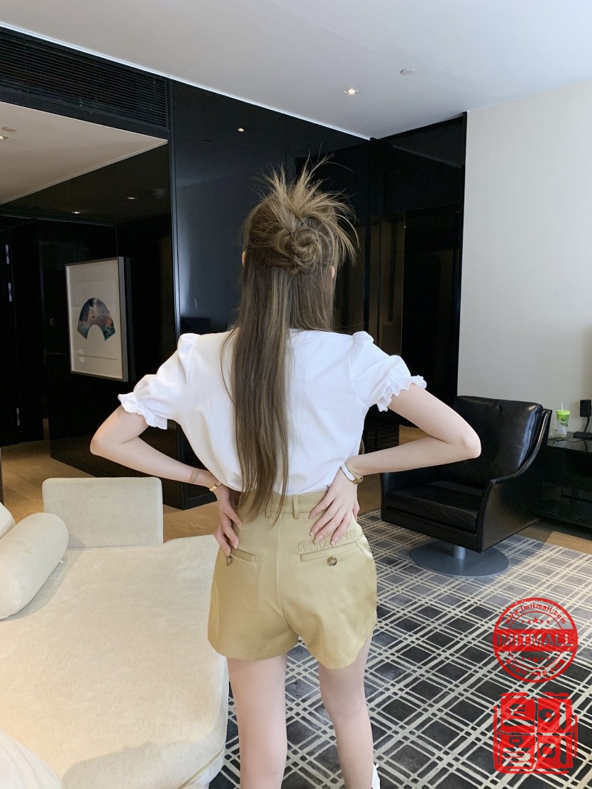 miumiu_xxxxx_big_00008.jpg