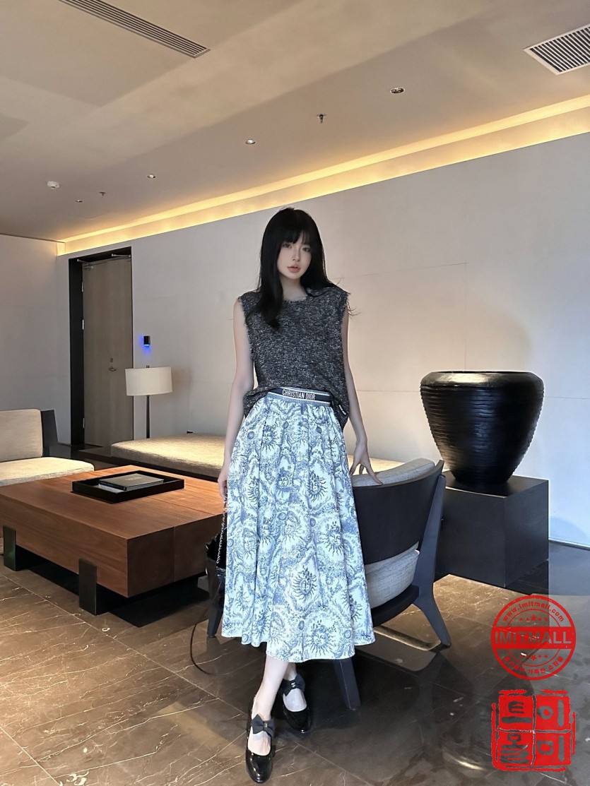 dior_xxxxx_big_00010.jpg