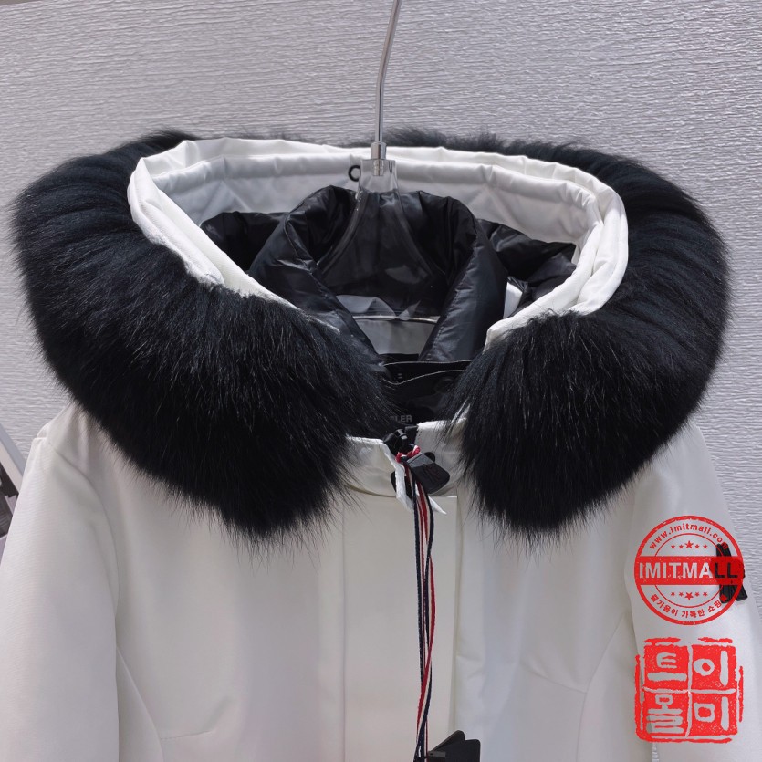 moncler_xxxxx_big_00002.jpg