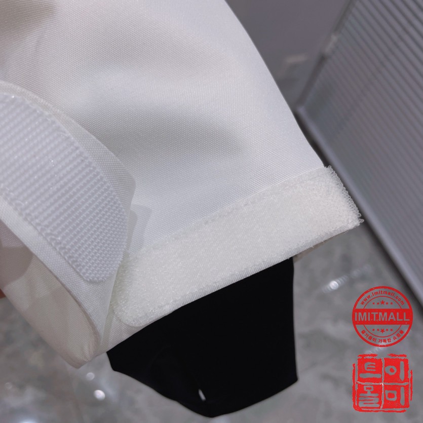 moncler_xxxxx_big_00007.jpg