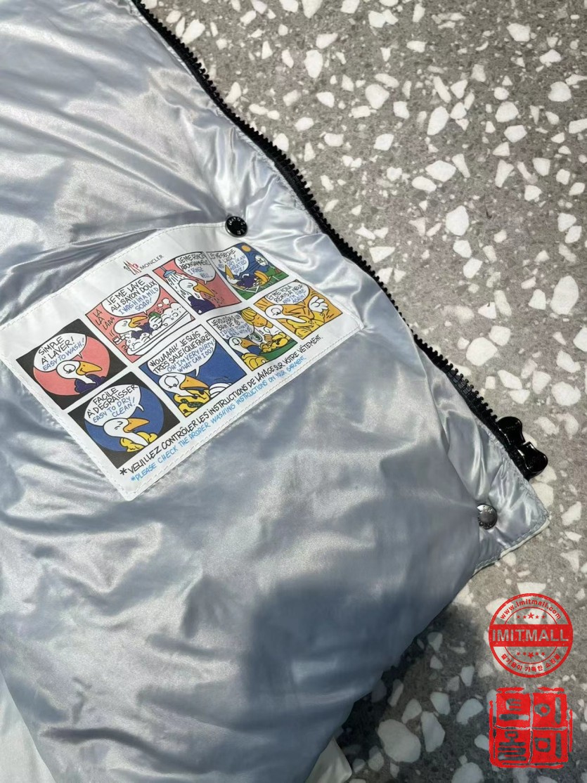 moncler_xxxxx_big_00011.jpg