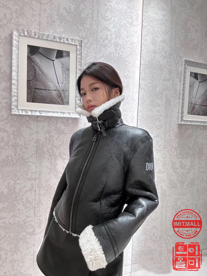 dior_xxxxx_big_00002.jpg