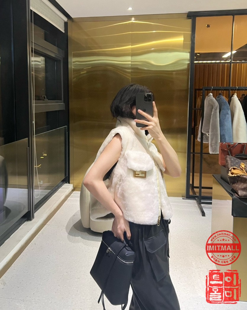 fendi_xxxxx_big_00002.jpg