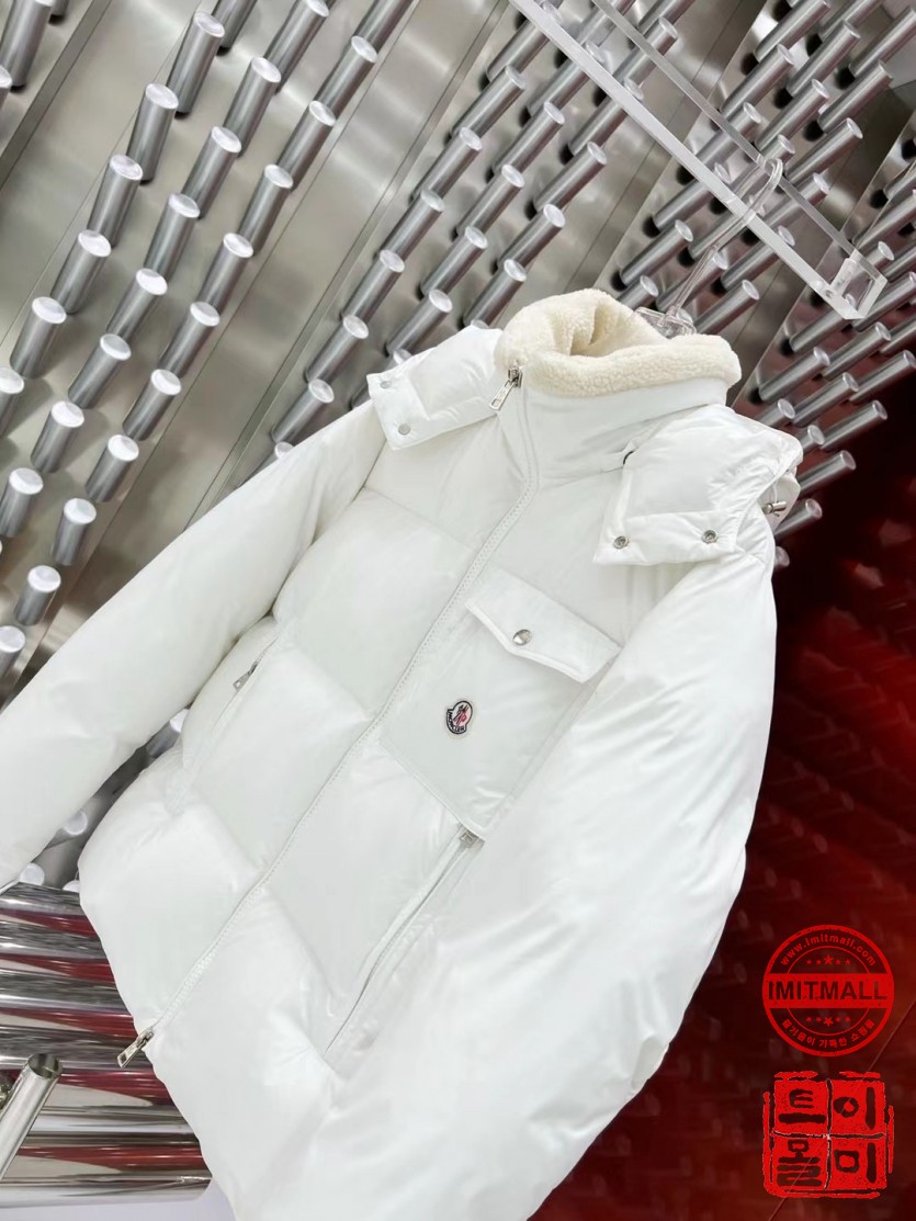 moncler_xxxxx_big_00008.jpg