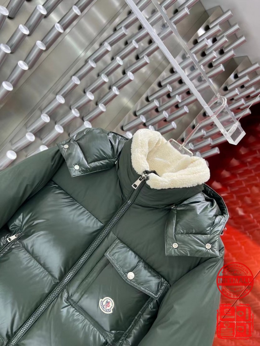 moncler_xxxxx_big_00006.jpg
