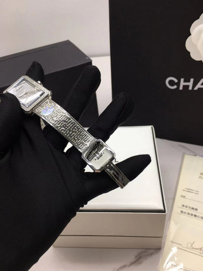 chanel_xxxxx_big_00012.jpg