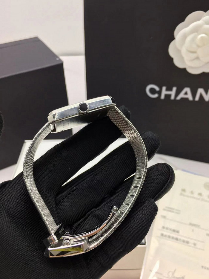 chanel_xxxxx_big_00018.jpg