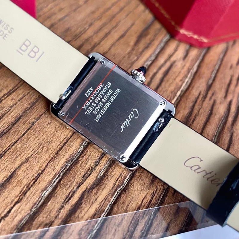 cartier_xxxxx_big_00006.jpg