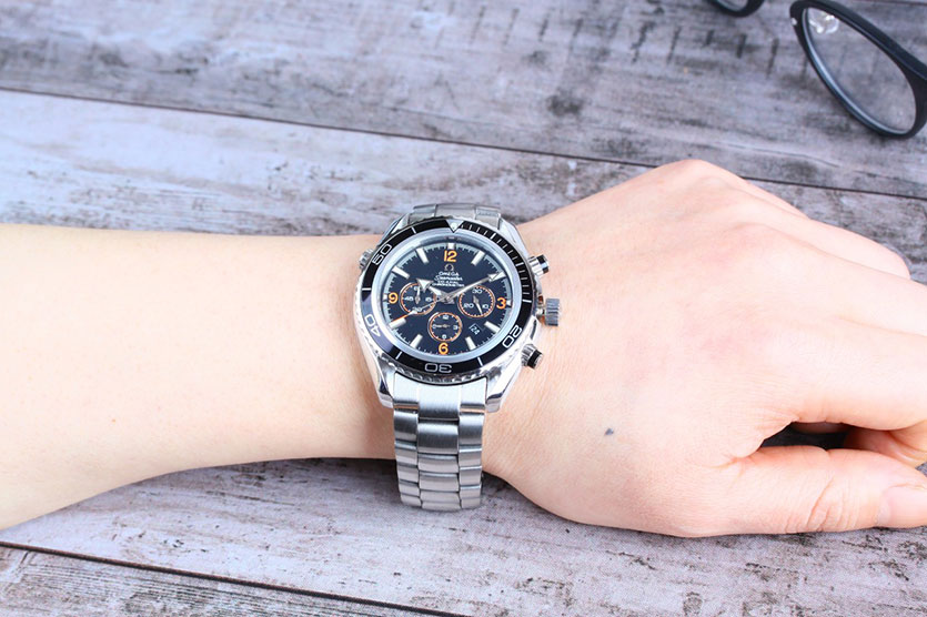 omega_xxxxx_big_00011.jpg