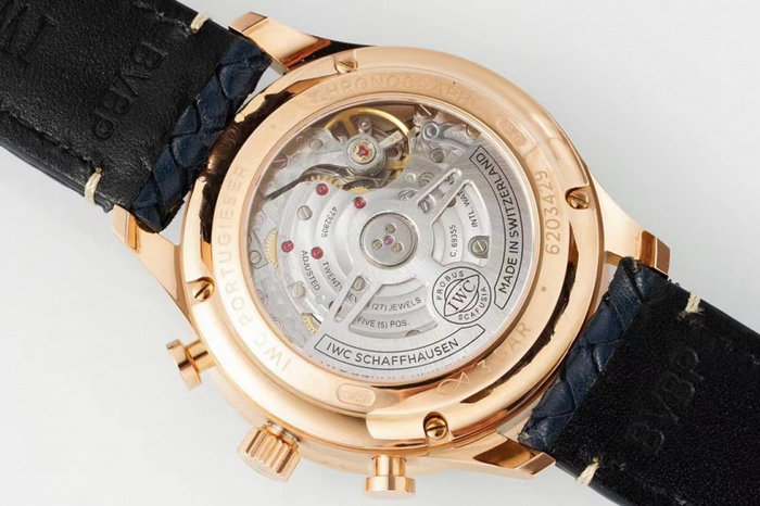 iwc_xxxxx_big_00009.jpg