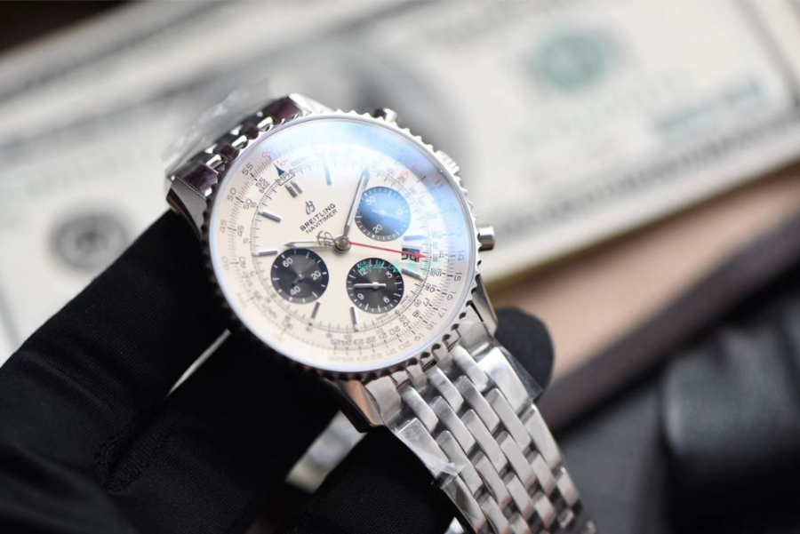 breitling_xxxxx_big_00006.jpg