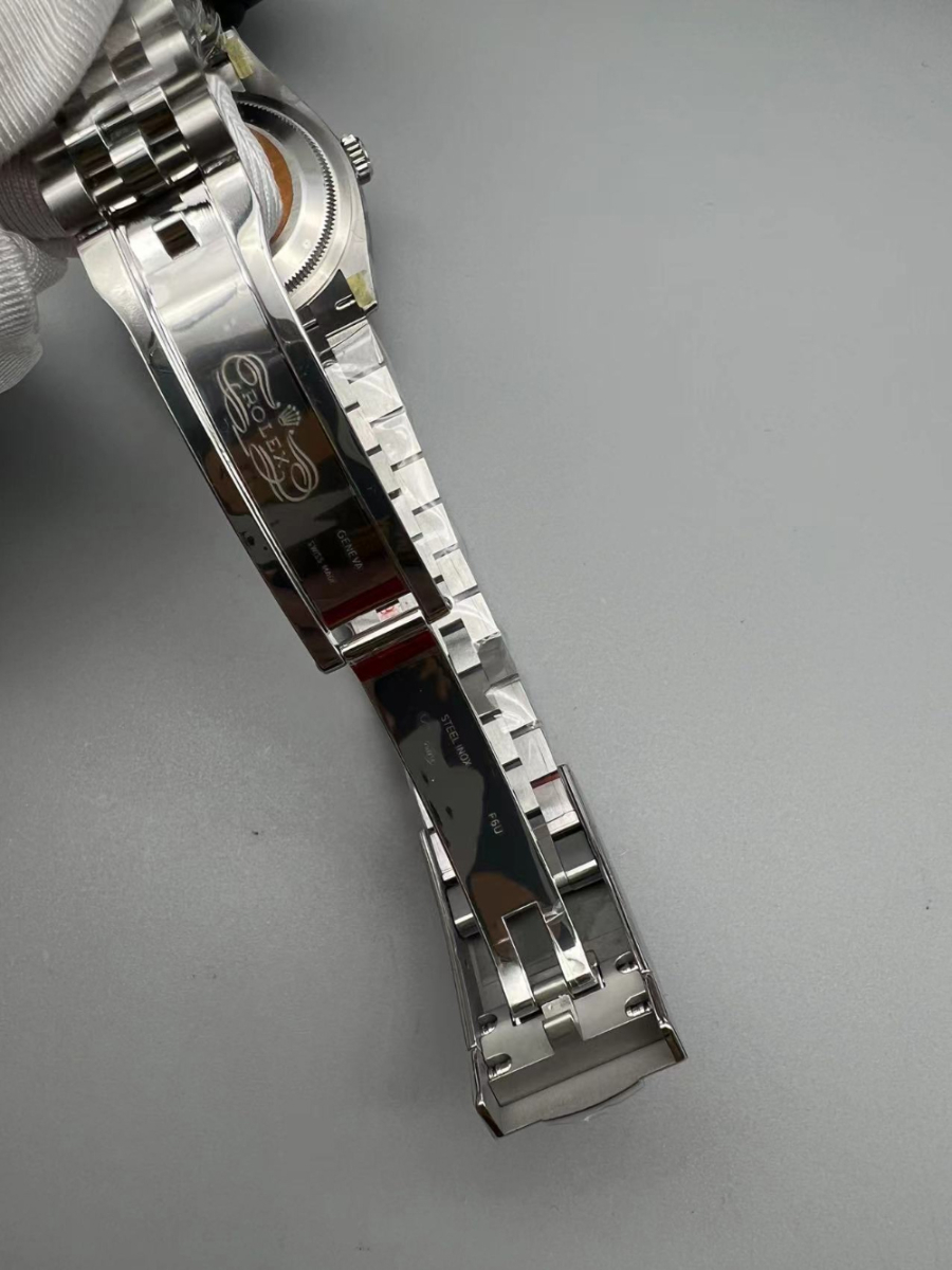 rolex_xxxxx_big_00017.jpg