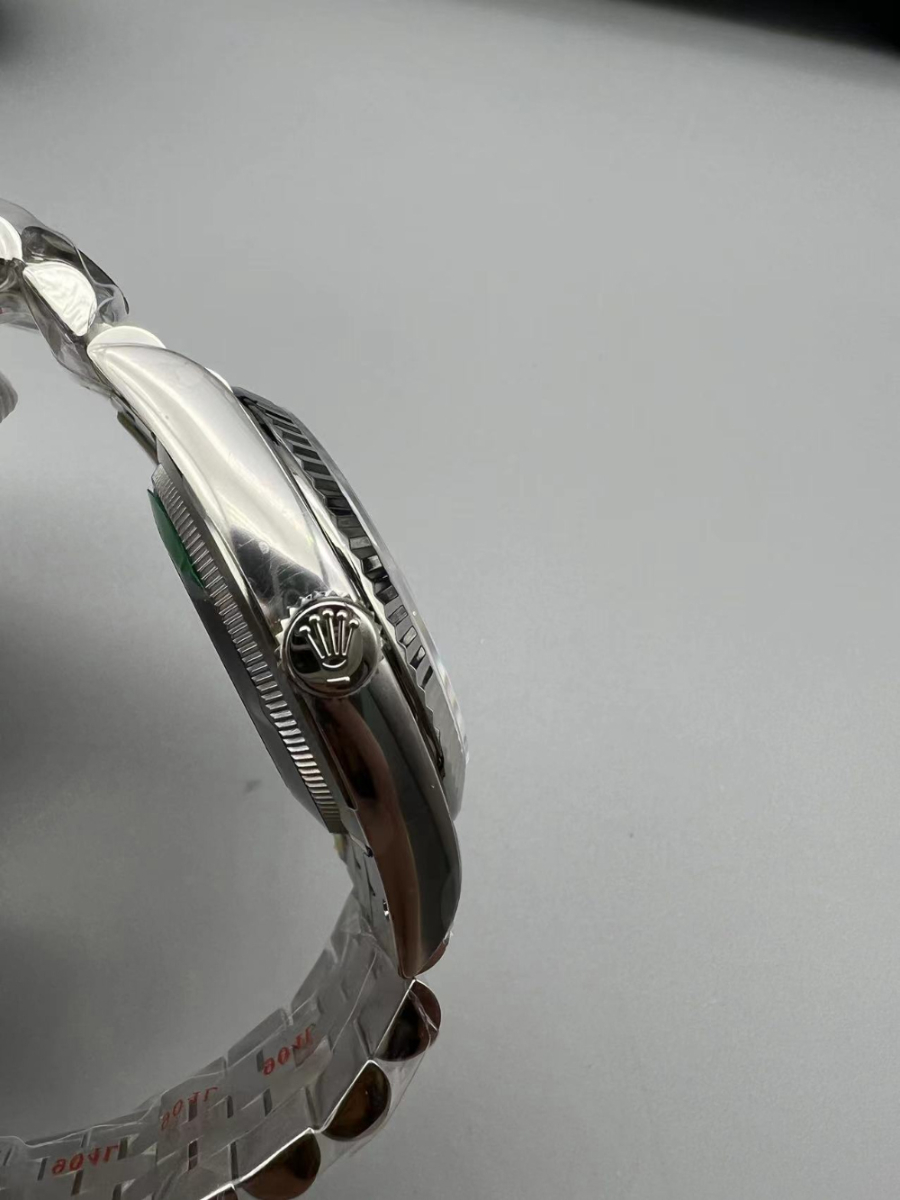 rolex_xxxxx_big_00014.jpg