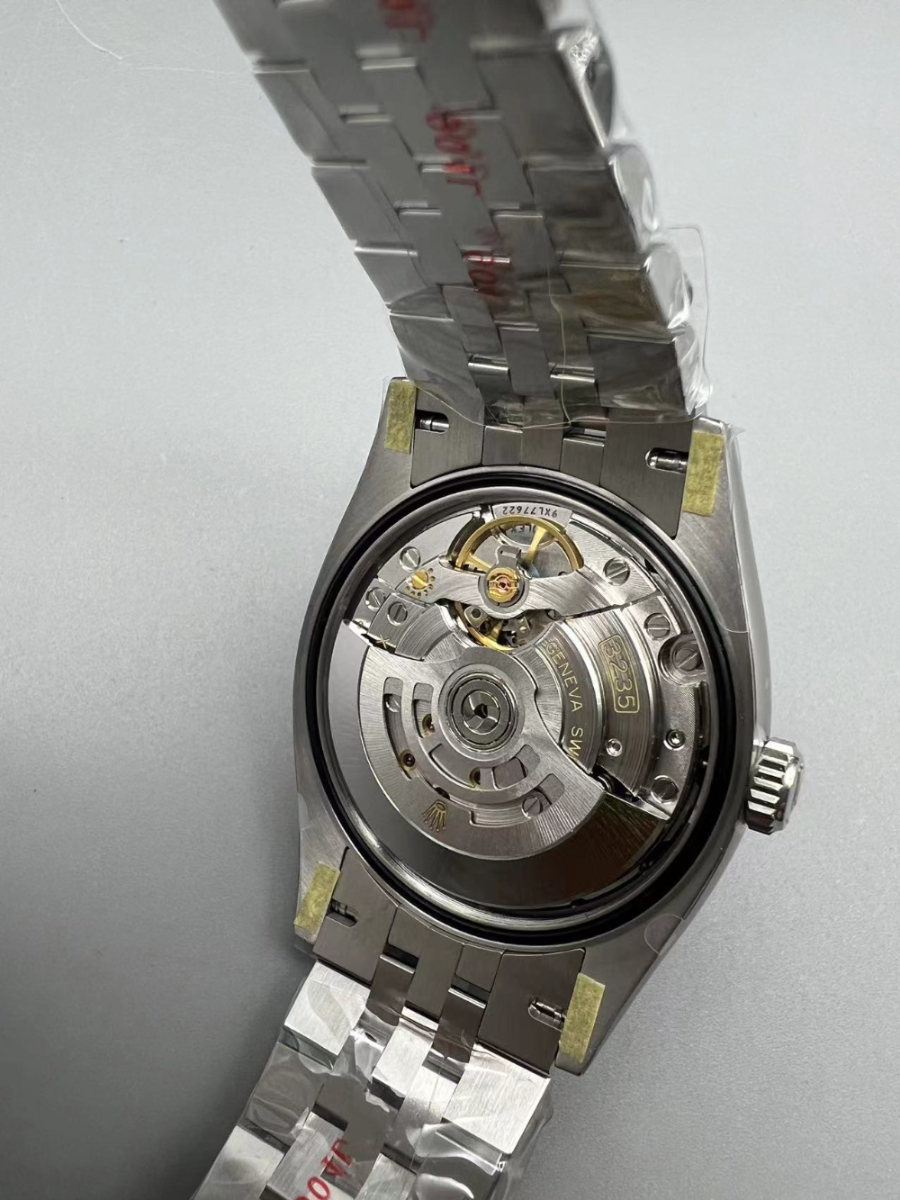 rolex_xxxxx_big_00016.jpg