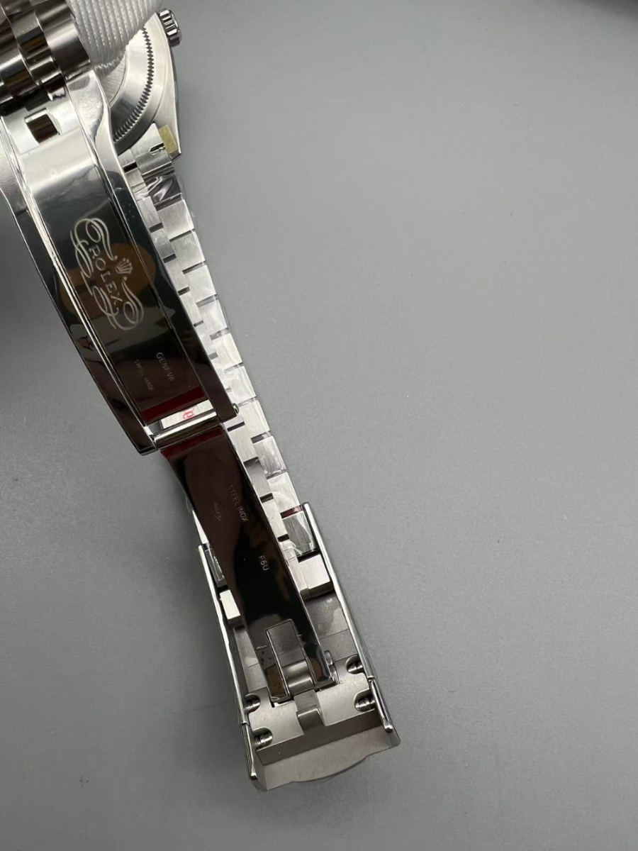 rolex_xxxxx_big_00017.jpg