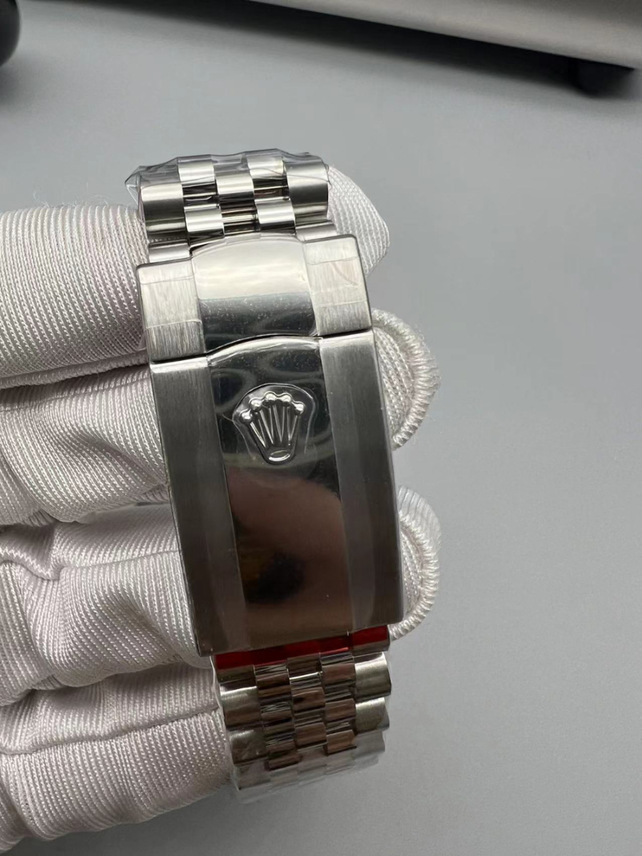 rolex_xxxxx_big_00018.jpg