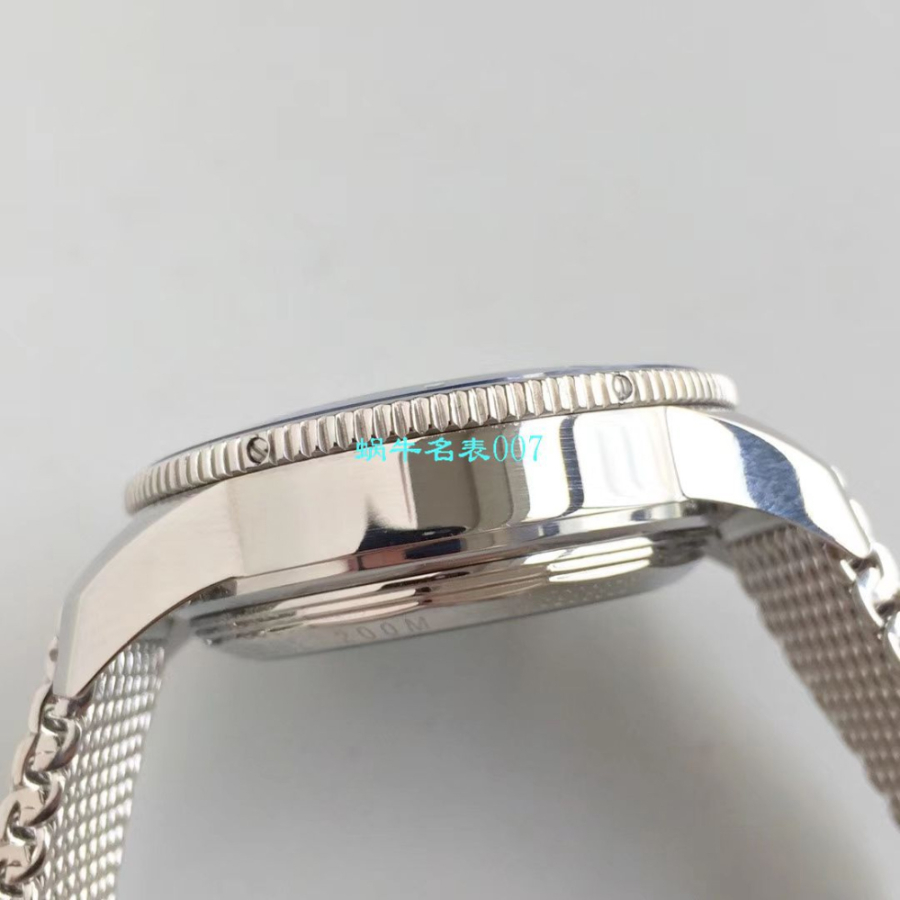 breitling_xxxxx_big_00008.jpg