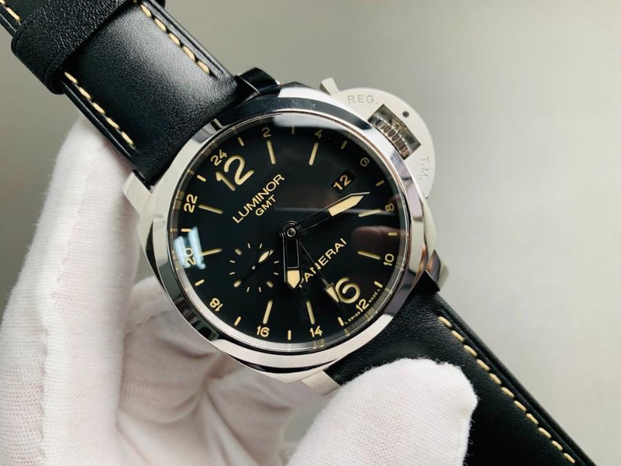 panerai_xxxxx_big_00002.jpg