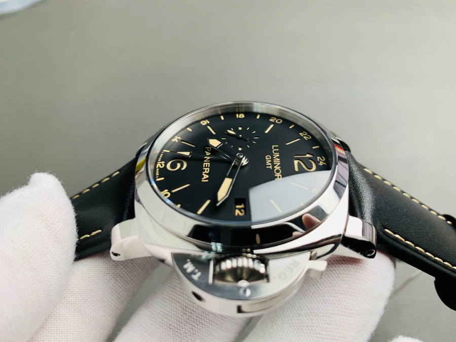 panerai_xxxxx_big_00005.jpg