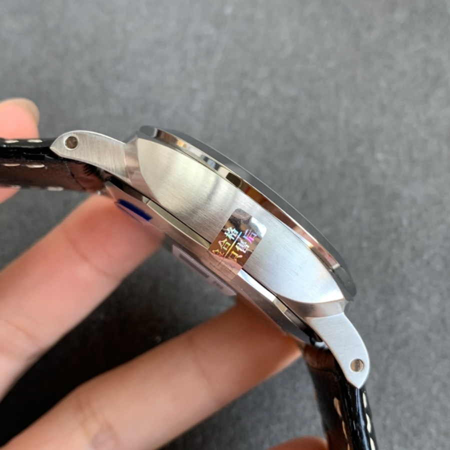 panerai_xxxxx_big_00005.jpg
