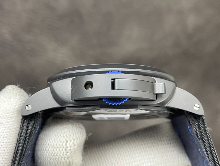 panerai_xxxxx_big_00005.jpg