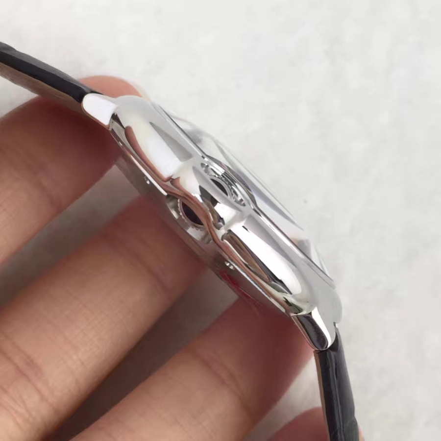 cartier_xxxxx_big_00007.jpg