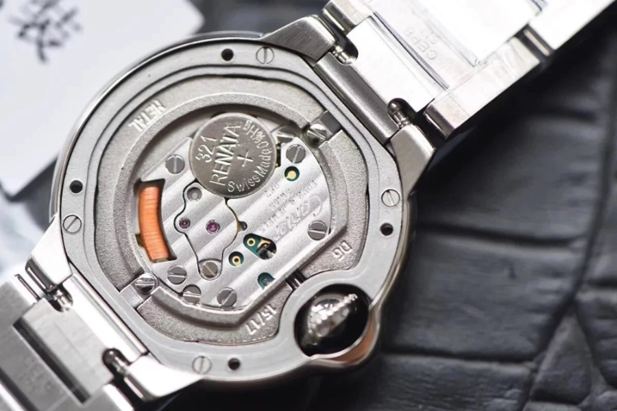 cartier_xxxxx_big_00005.jpg
