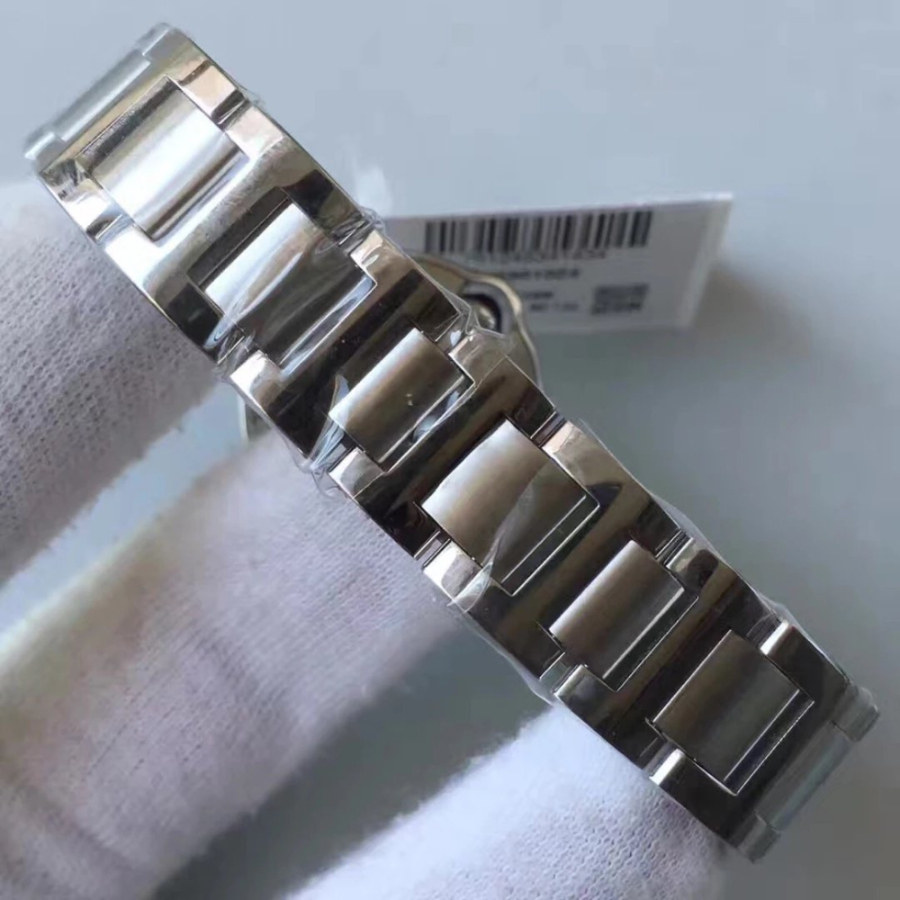 cartier_xxxxx_big_00016.jpg