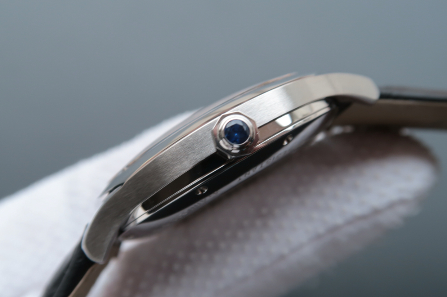 cartier_xxxxx_big_00008.jpg