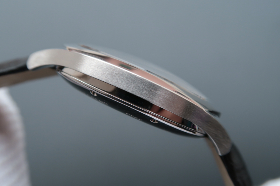 cartier_xxxxx_big_00006.jpg