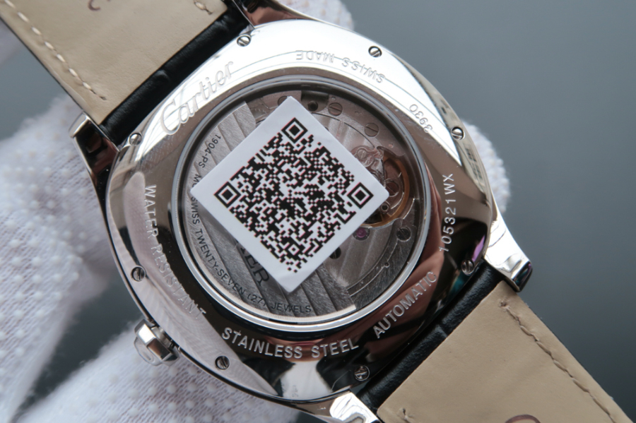 cartier_xxxxx_big_00009.jpg