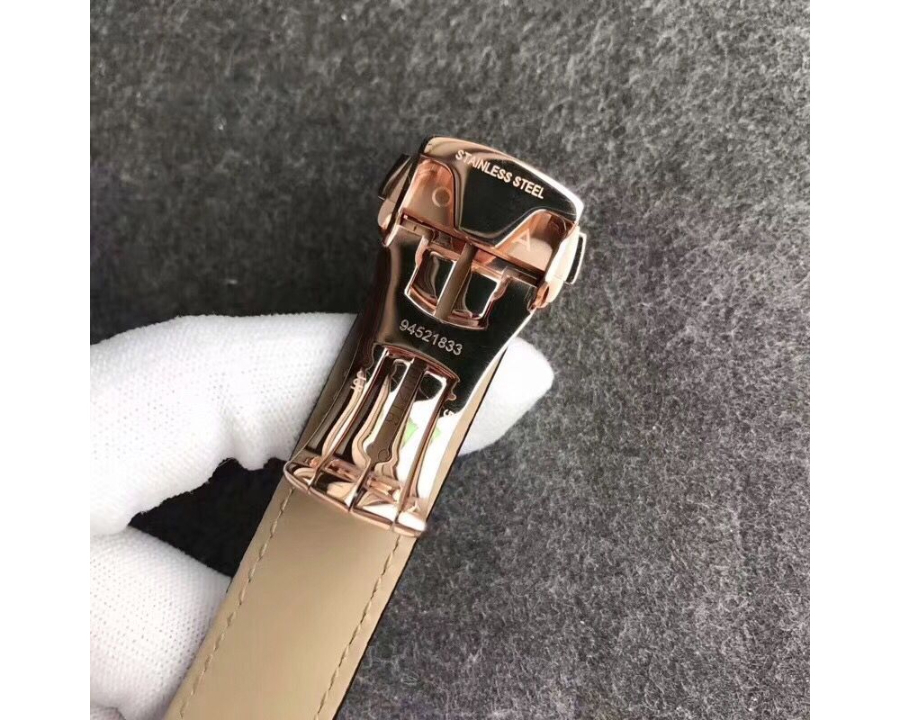 omega_xxxxx_big_00009.jpg