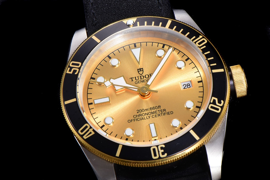 tudor_xxxxx_big_00005.jpg