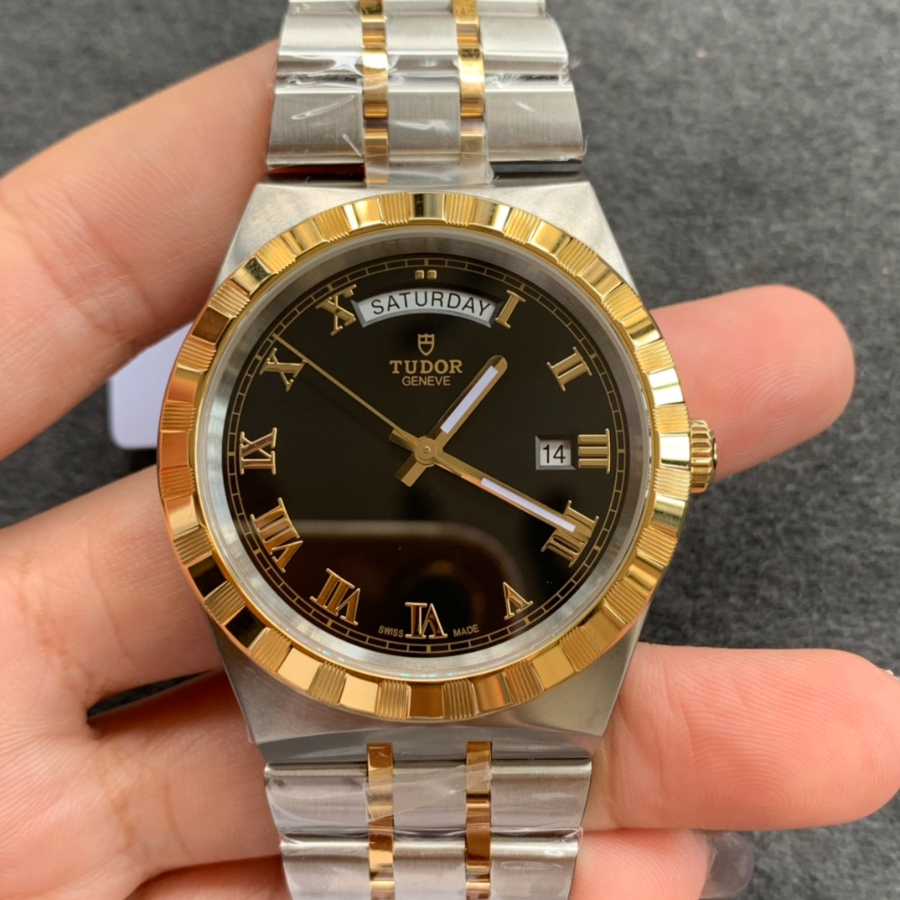 tudor_xxxxx_big_00001.jpg