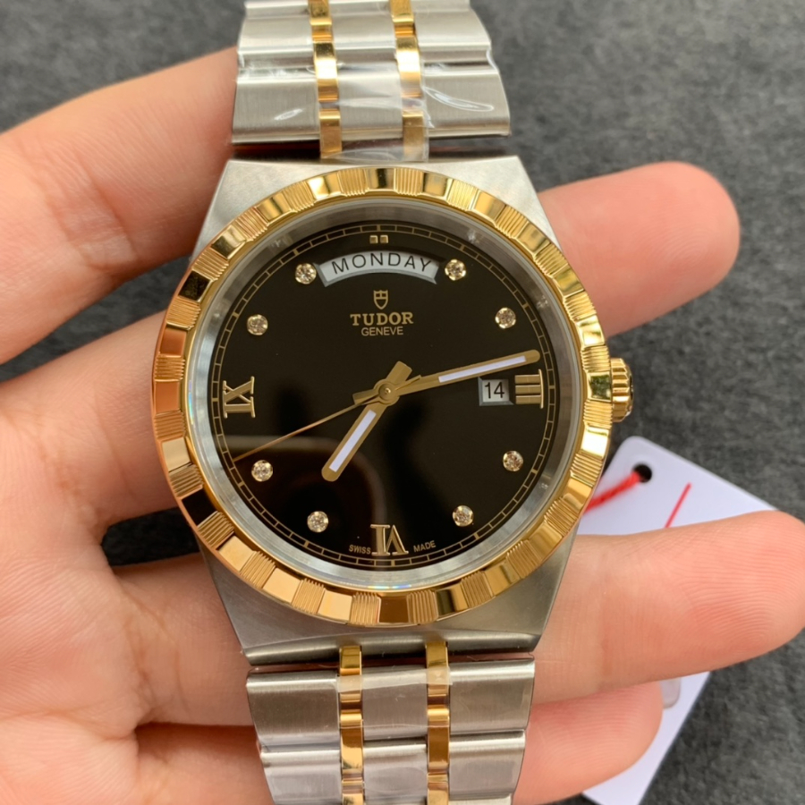 tudor_xxxxx_big_00001.jpg
