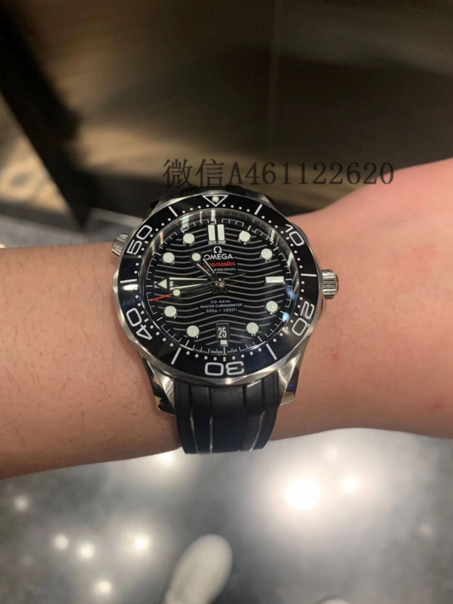 omega_xxxxx_big_00005.jpg