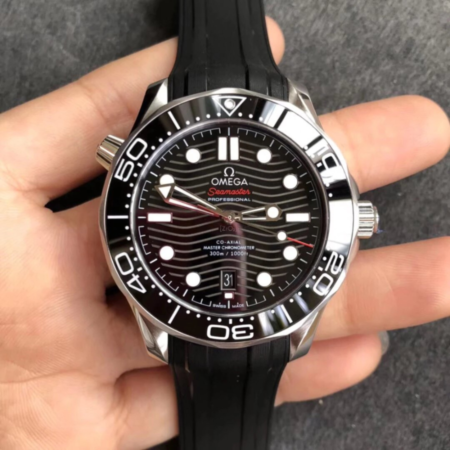 omega_xxxxx_big_00007.jpg