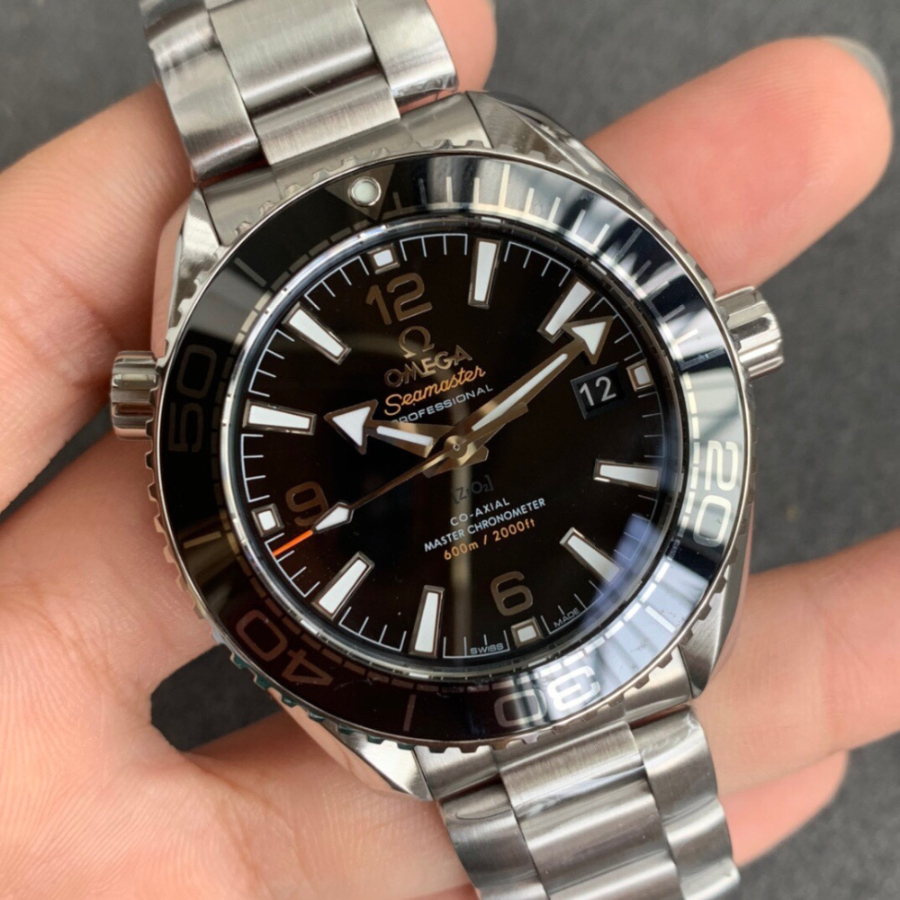 omega_xxxxx_big_00006.jpg