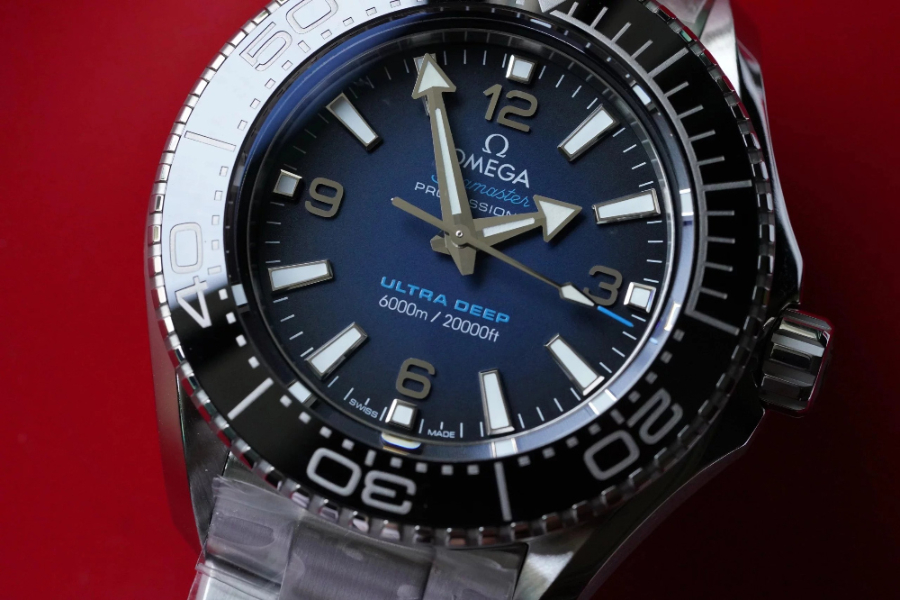 omega_xxxxx_big_00011.jpg