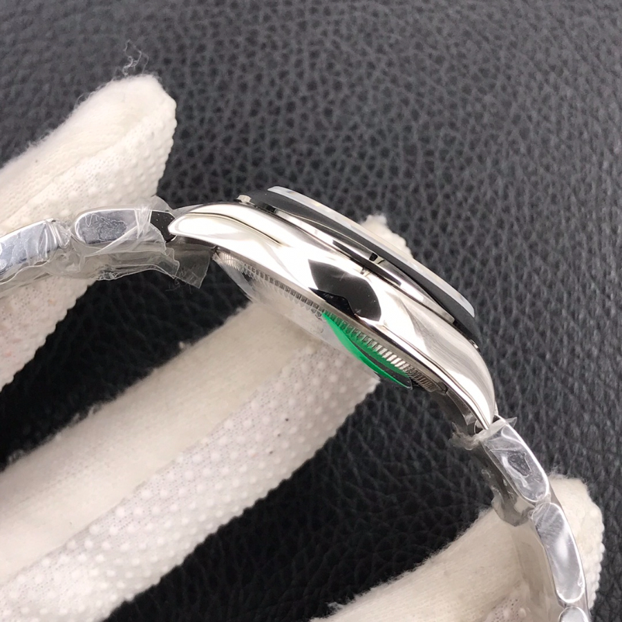 rolex_xxxxx_big_00006.jpg