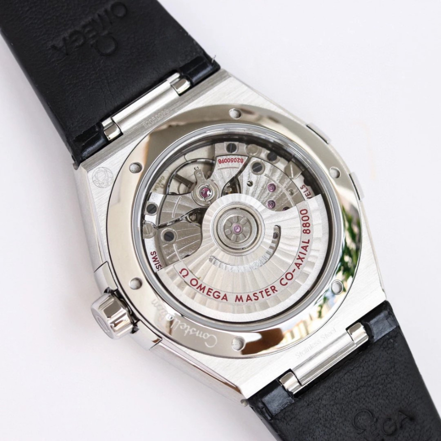 omega_xxxxx_big_00009.jpg