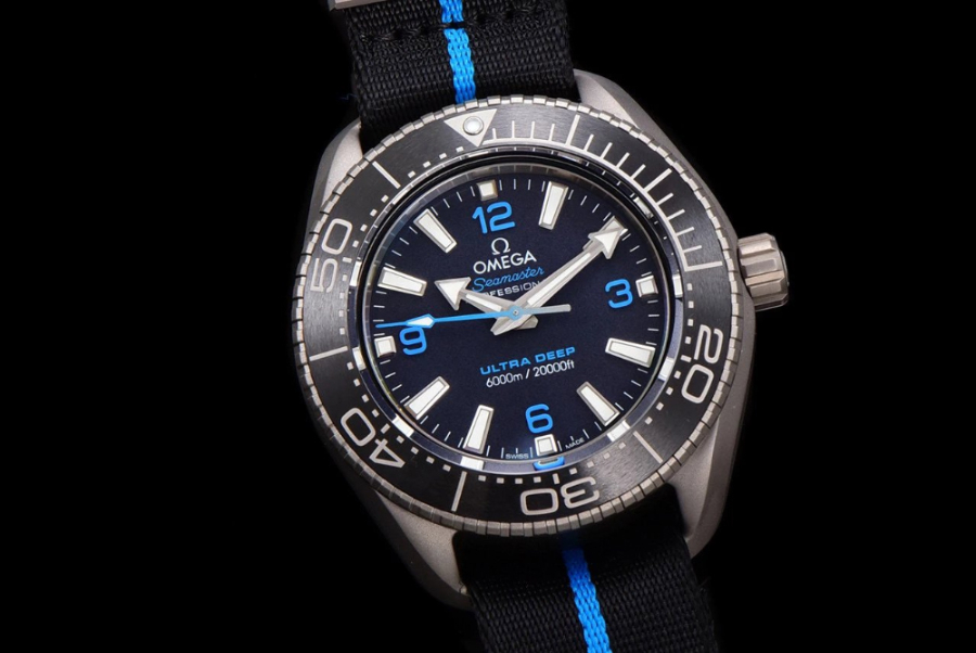omega_xxxxx_big_00006.jpg
