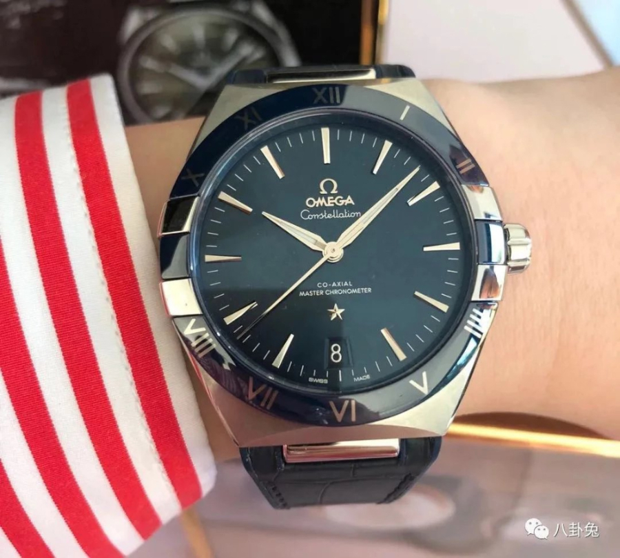 omega_xxxxx_big_00004.jpg