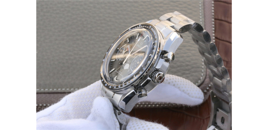 omega_xxxxx_big_00008.jpg