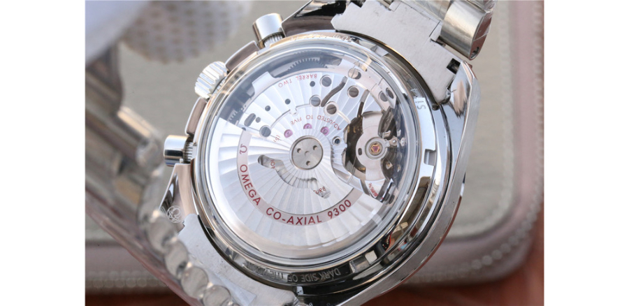 omega_xxxxx_big_00010.jpg