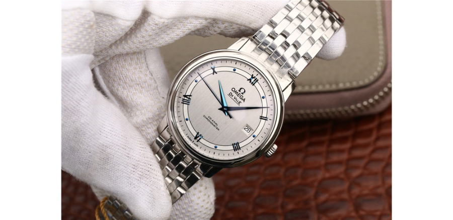 omega_xxxxx_big_00005.jpg