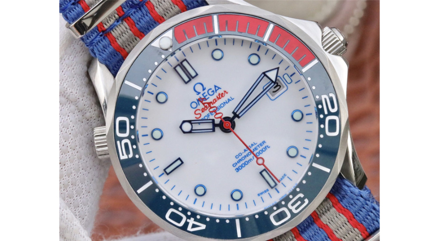 omega_xxxxx_big_00005.jpg