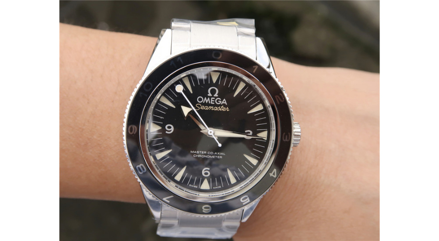 omega_xxxxx_big_00003.jpg
