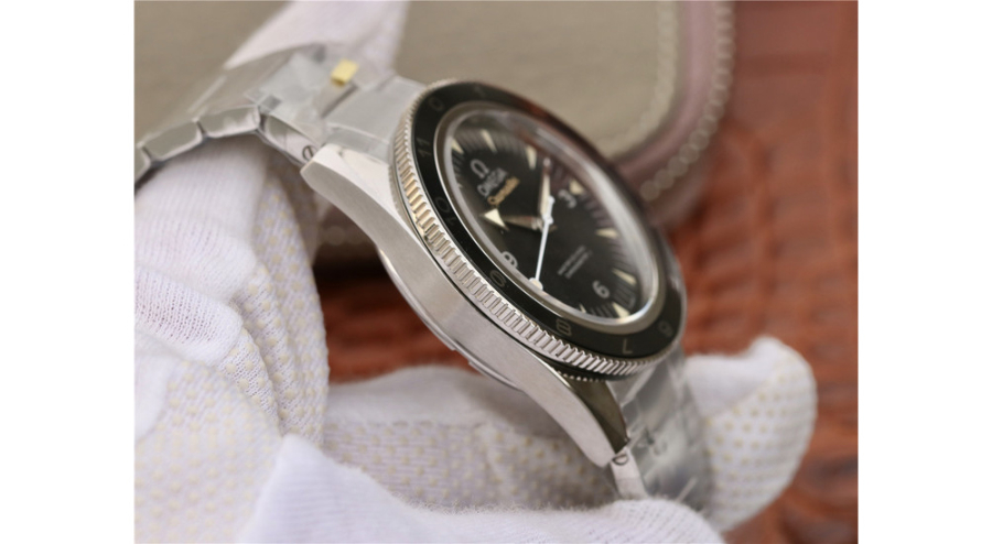 omega_xxxxx_big_00007.jpg