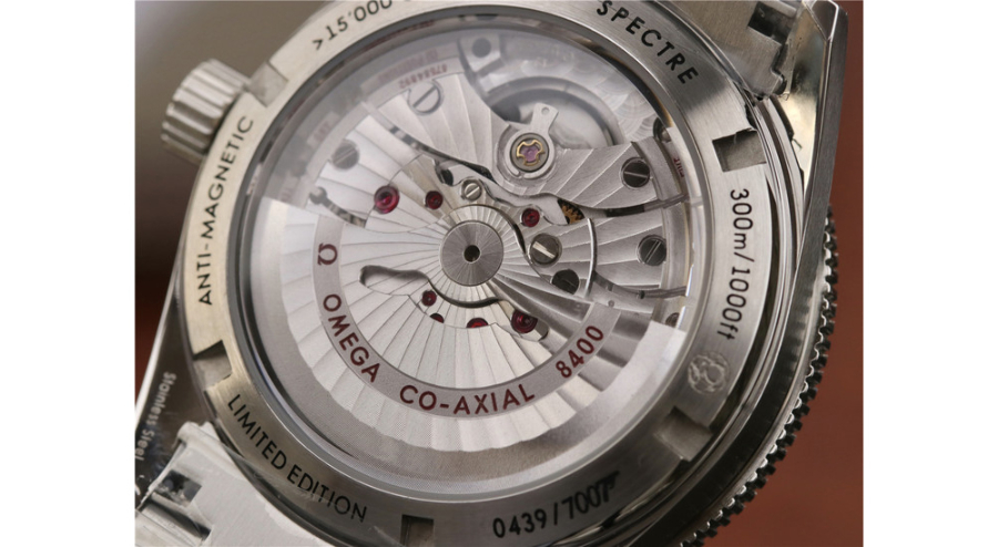 omega_xxxxx_big_00010.jpg